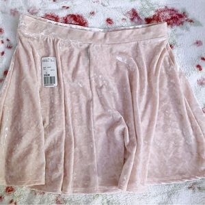Forever 21 pink velvet skater skirt size L